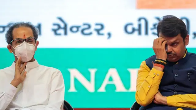 उद्धव ठाकरे आणि देवेंद्र फडणवीस