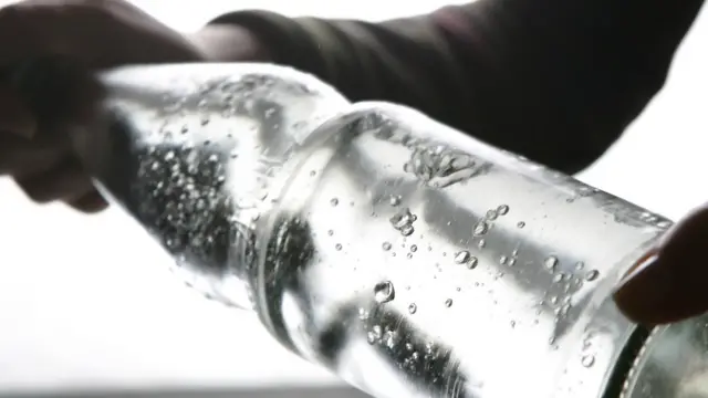 น้ำดื่ม