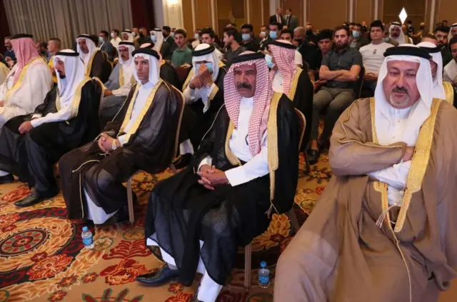 اندیشکده مرکز ارتباطات صلح می‌گوید بعضی از سران قبائل عراق اعم از شیعه و سنی در نشست حضور داشتند