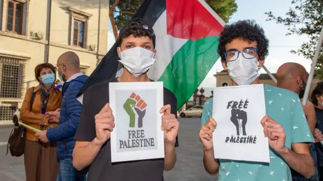 Several associations demonstrated in Rieti, Italy, on May 17, 2021 calling for an 'immediate ceasefire' in Palestine. Arab families living in the city and political representatives were present, with the participation of Arci, Partito Democratico, PSI, CGL and UIL, Sinistra Italiana, Rifondazione Comunista, Partito Comunista and ArciGay. (Photo by Riccardo Fabi/NurPhoto via Getty Images)