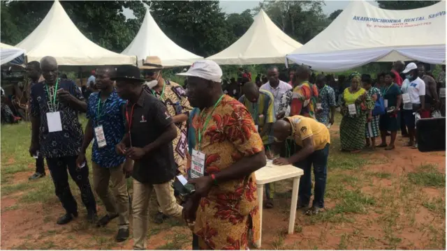 Ndị na-aga ịtụ vootu