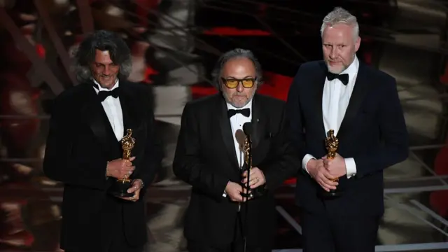 Alessandro Bertolazzi (c), Giorgio Gregorini (i) y Christopher Nelson (d)