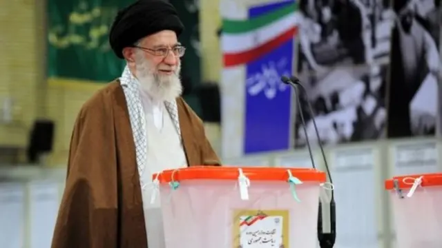 المرشد الأعلى للثورة الإيرانية آية الله خامنئي