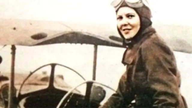 لطیفا النادی