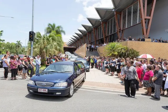 Dadkii ka qaybqaatay aaska carruurta