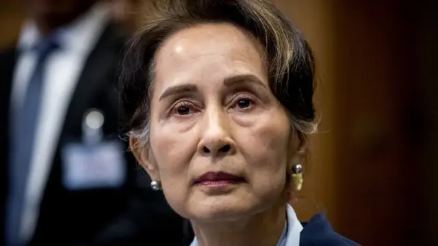 နယ်သာလန် သည်ဟေ့ဂ်မြို့မှာ အိုင်စီဂျေအပြင် မြန်မာကိုတရားစွဲဖို့လုပ်နေတဲ့ အိုင်စီစီပါ ရှိနေတာဖြစ်