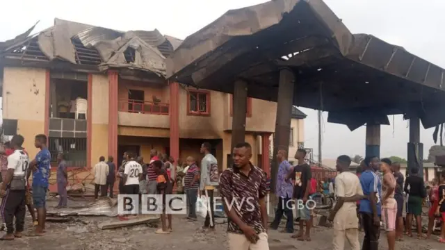 Ọkụ gbara ọdọ mmanụ ụgbọala karịrị otu n'Onicha