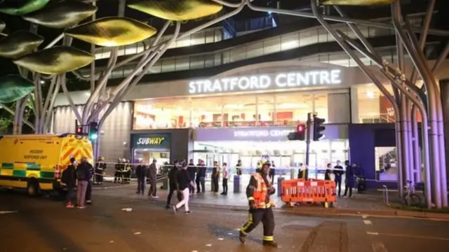Londra asit saldırısı