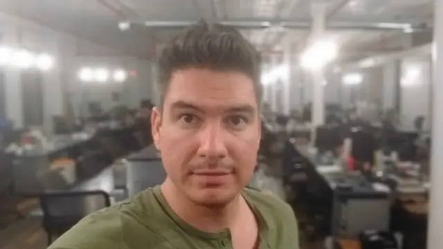 "Sufrimos en carne propia" las diferencias de idioma, dice Sergio del Río.