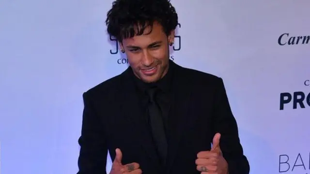 نیمار ۱۷ میلیون پوند از اسپانسرهایش درآمد دارد