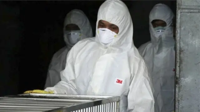 H1N1 သံသယရှိသူကလည်း ၁၂၅၂ယောက်အထိရှိနေပြီး အဲဒီထဲကမှ ရောဂါဖြစ် တယ်လို့ စစ်ဆေးတွေ့ရှိသူက ၅၂၀အထိရှိပါတယ်။ အဲဒီ ၅၂၀မှာ အယောက် ၂၀က ပြီးခဲ့တဲ့ ၄ရက်အတွင်း တိုးလာ