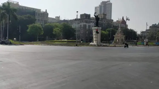 लॉकडाऊन