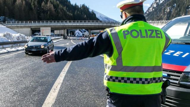 Police on Italy-Austria border