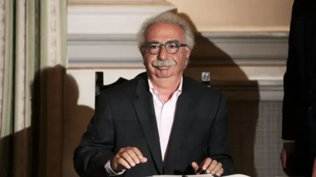 Eğitim Bakanı Kostas Gavroglu