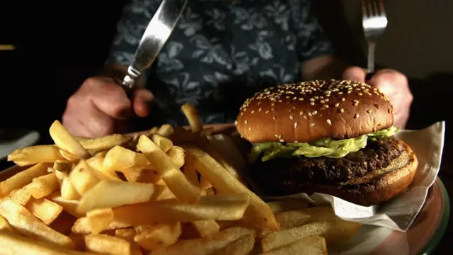 நீங்கள் என்ன சாப்பிட்டாலும் ஒல்லியாக இருக்க இதுதான் காரணம்