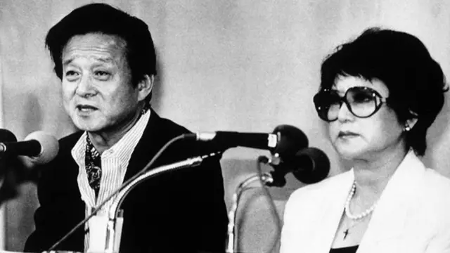 El director Shin Sang-ok y su esposa Choi Eun-hee