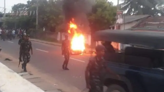 இலங்கை குண்டுவெடிப்பு