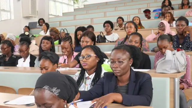 Awọn akẹkọọ fasiti kan