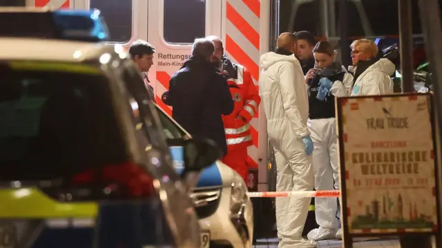 جرمنی میں شیشہ بارز پر فائرنگ