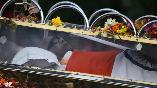 కరుణానిధి