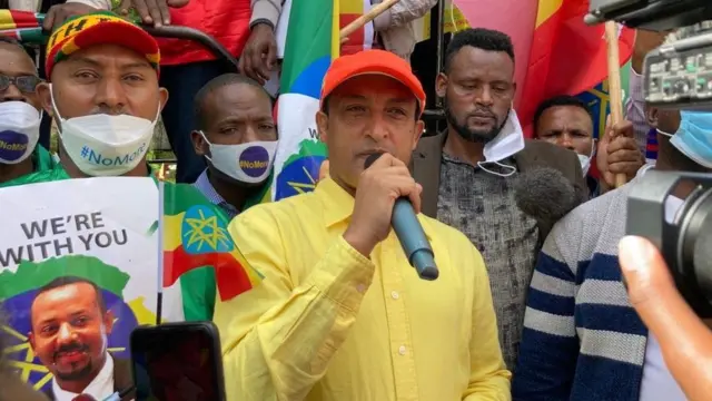 Ambaasaaddar Mallas Alam