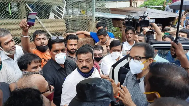 उद्धव ठाकरे