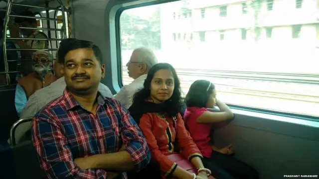 मुंबईतली पहिली एसी लोकल