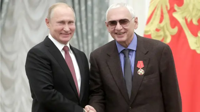 Путин и Карен Шахназаров