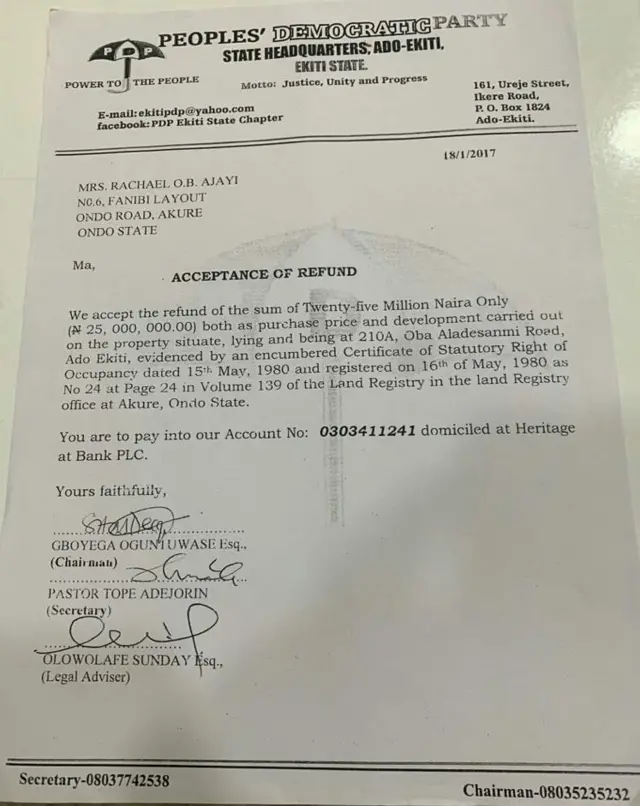 Aworan iwe to ṣafihan bi wọn ṣe ta ilẹ ẹgbẹ