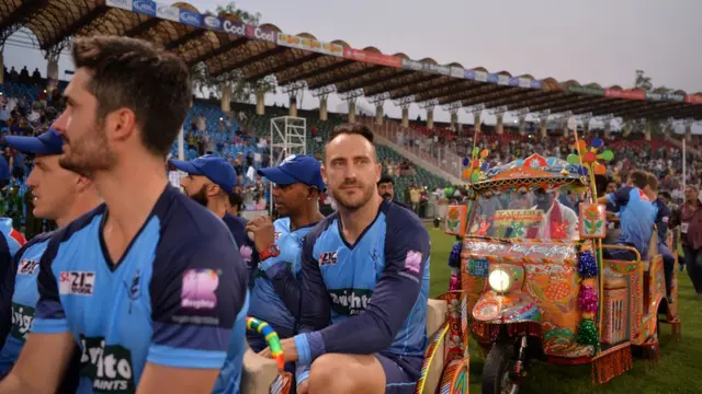 ورلڈ الیون، پاکستانت کرکٹ