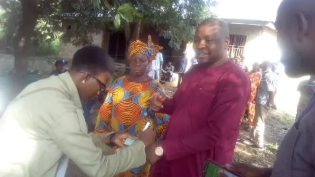 Alaga ijoba ibile Ekiti, Yinka Dallas lasìko tó ń dibo