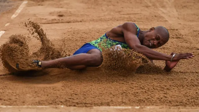 Luvo Manyonga