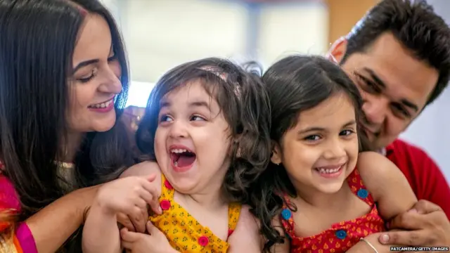 ਮਾਤਾ-ਪਿਤਾ ਅਤੇ ਬੱਚੇ - ਸੰਕੇਤਕ ਤਸਵੀਰ