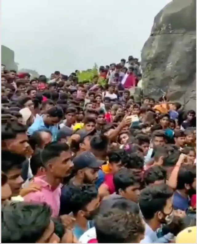 आशेरीगड गर्दी