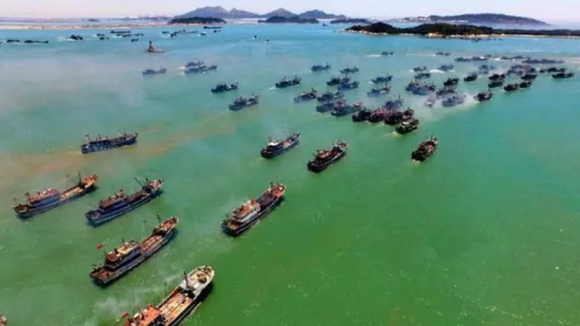 Tàu đánh cá Trung Quốc ra khơi (ảnh minh họa)