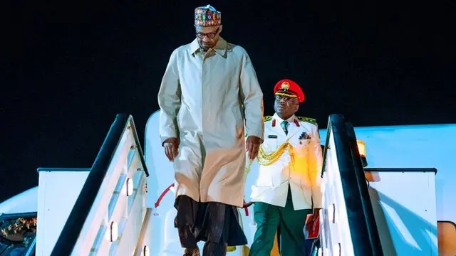 Muhammadu Buhari dey comot plane for UK