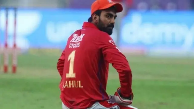 IPL 2020: மிரட்டிய CSK: RCB, DC, KKR, SRH - பிளே ஆஃப் செல்லும் வாய்ப்பு யாருக்கு அதிகம்?,