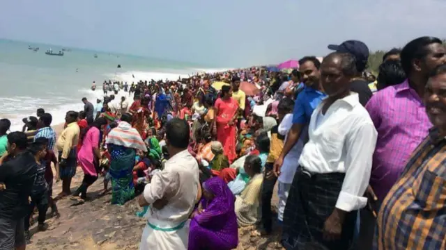 சரக்குப் பெட்டக மாற்று முனையத்தை எதிர்த்து கன்னியாகுமரியில் கடல் முற்றுகை போராட்டம்