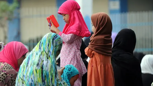 Pikin dey allowed not to fast