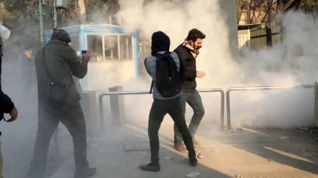 протести в Иране