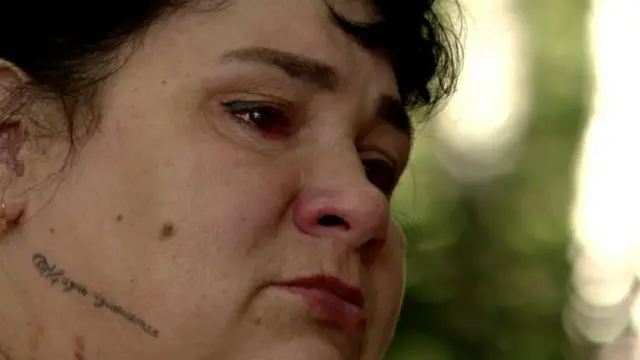 သူ့သားကို ယူကရိန်းစစ်ပွဲထဲ ဝင်မတိုက်ဖို့ ကြိုးစား တားခဲ့တယ်လို နီနာချူဘာရီနာက ပြောပြ