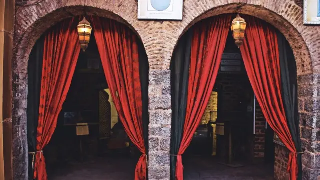 مرزا غالب کی حویلی