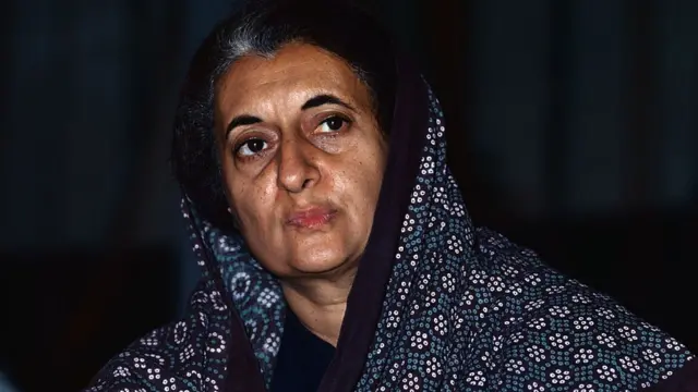 इंदिरा गांधी, पु.ल.देशपांडे, आणीबाणी