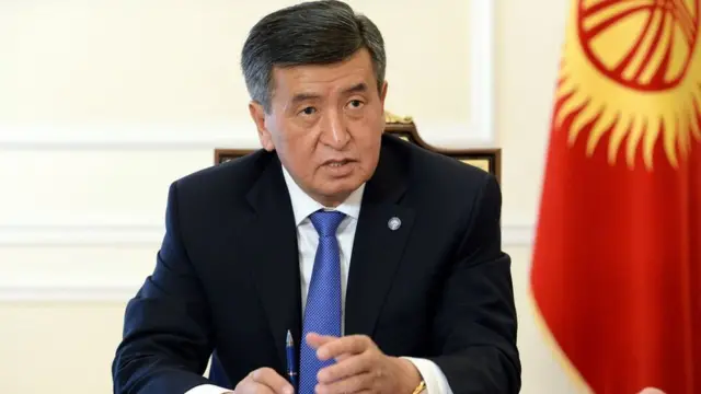 Жээнбеков өз алдынча болууга көбүрөөк умтулабы деген суроонун талкуусу кызык болуп турат