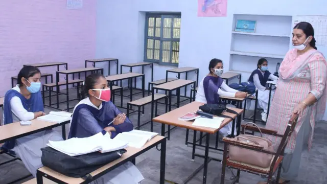 વિદ્યાર્થીનીઓ