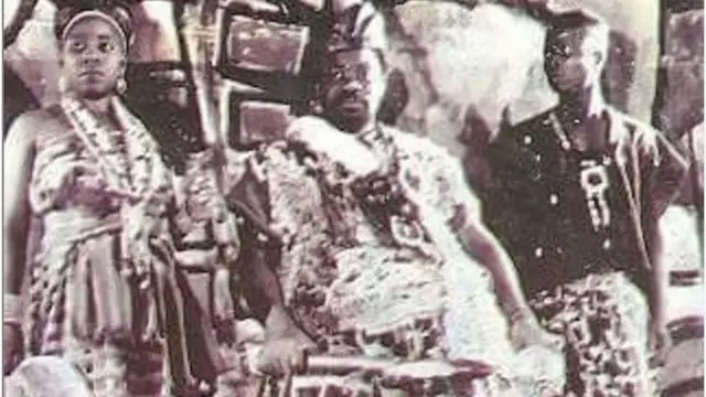 Duro Ladipọ ati aya rẹ Abiọdun lori itage