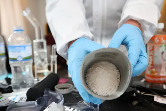 Un ejemplo de metanfetamina producida en laboratorio