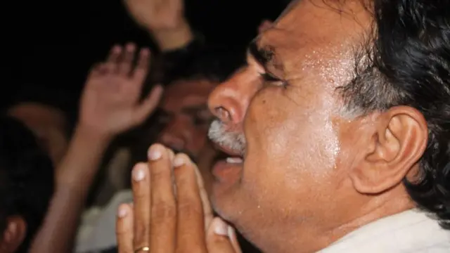 કરુણાનિધિના સમર્થકો