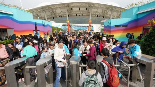 中国大陆游客是海洋公园主要客源。