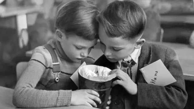 Nemačka, deca, škola, kornet